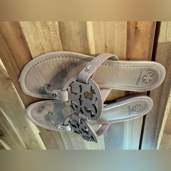 Tory Burch Women’s Miller Tan Leather Sandals| Size 8 - Picture 7 of 11